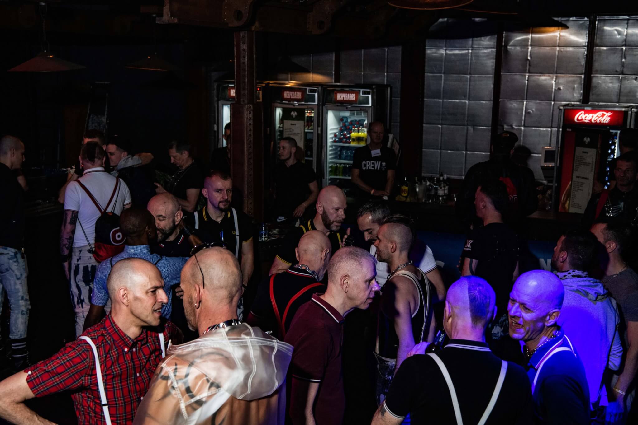 Sono uno skinhead gay e non sono neo-nazi: intervista a una confraternita - 2019 Darklands by the dutch photographer 5919 scaled - Gay.it