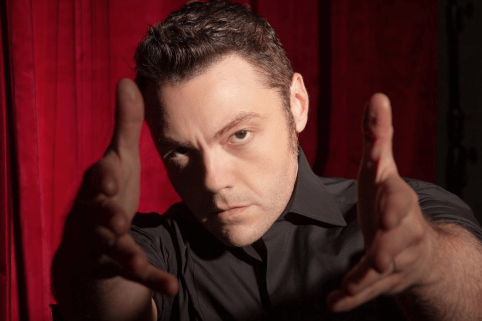 “Il Mondo è Nostro”, Tiziano Ferro ha completato il nuovo album: “Uno dei più complessi della mia vita”