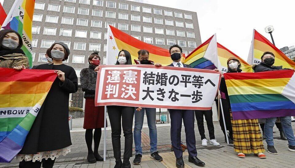 Tokyo approva le unioni civili da aprile 2022, braccio di ferro invece sul matrimonio egualitario