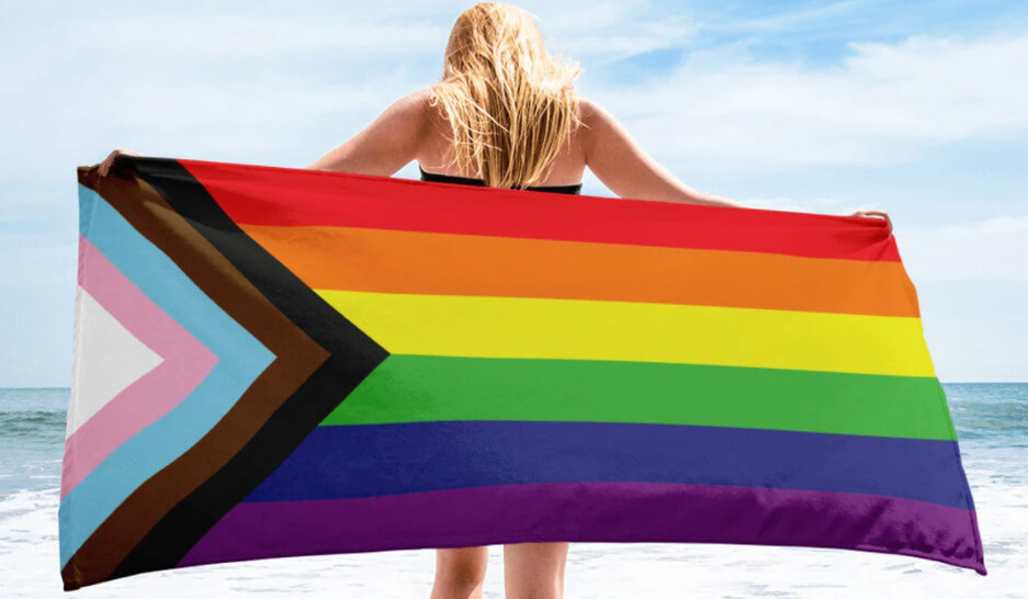 regali queer telo mare pride flag progressive