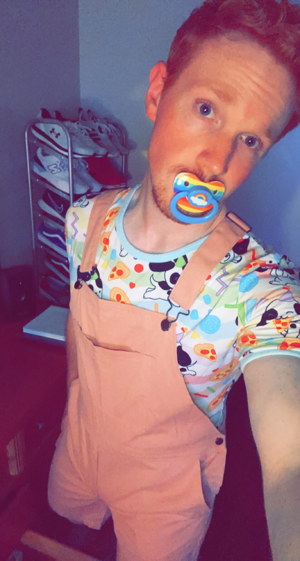 Intervista ad un diaper lover, Coty ci parla del feticismo degli adulti bambini - B9966A53 1A43 4713 B501 8315A280A025 - Gay.it