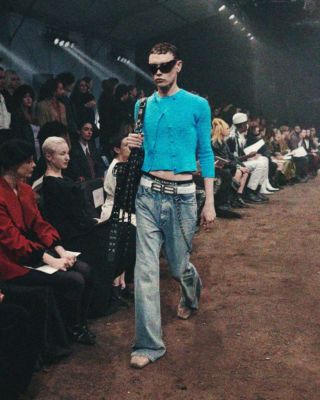 Balenciaga crop top demna gvasalia fall 2022