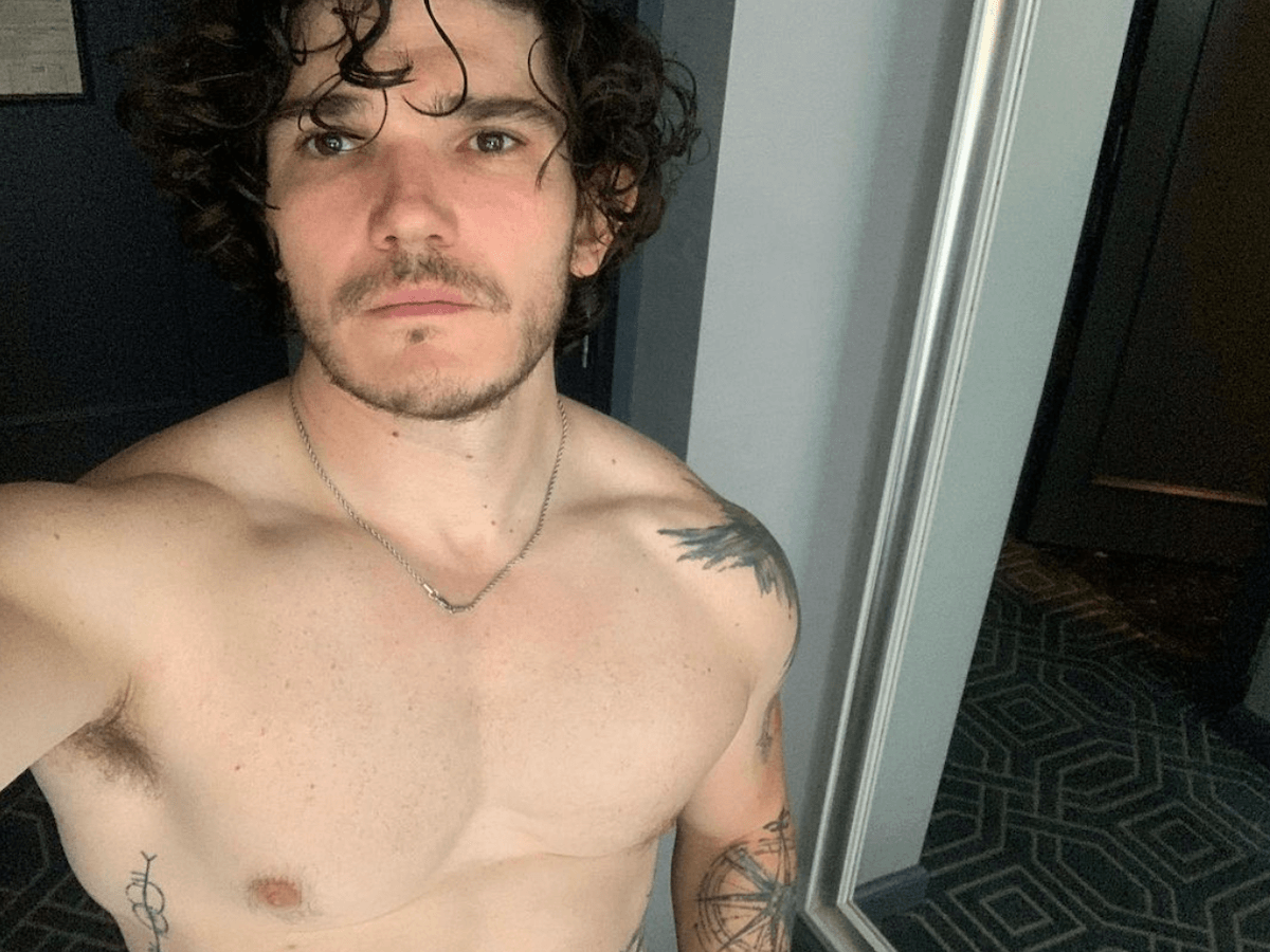 Fra Fee, un attore dichiaratamente gay sarà il principe nel prequel Disney de La Bella e la Bestia