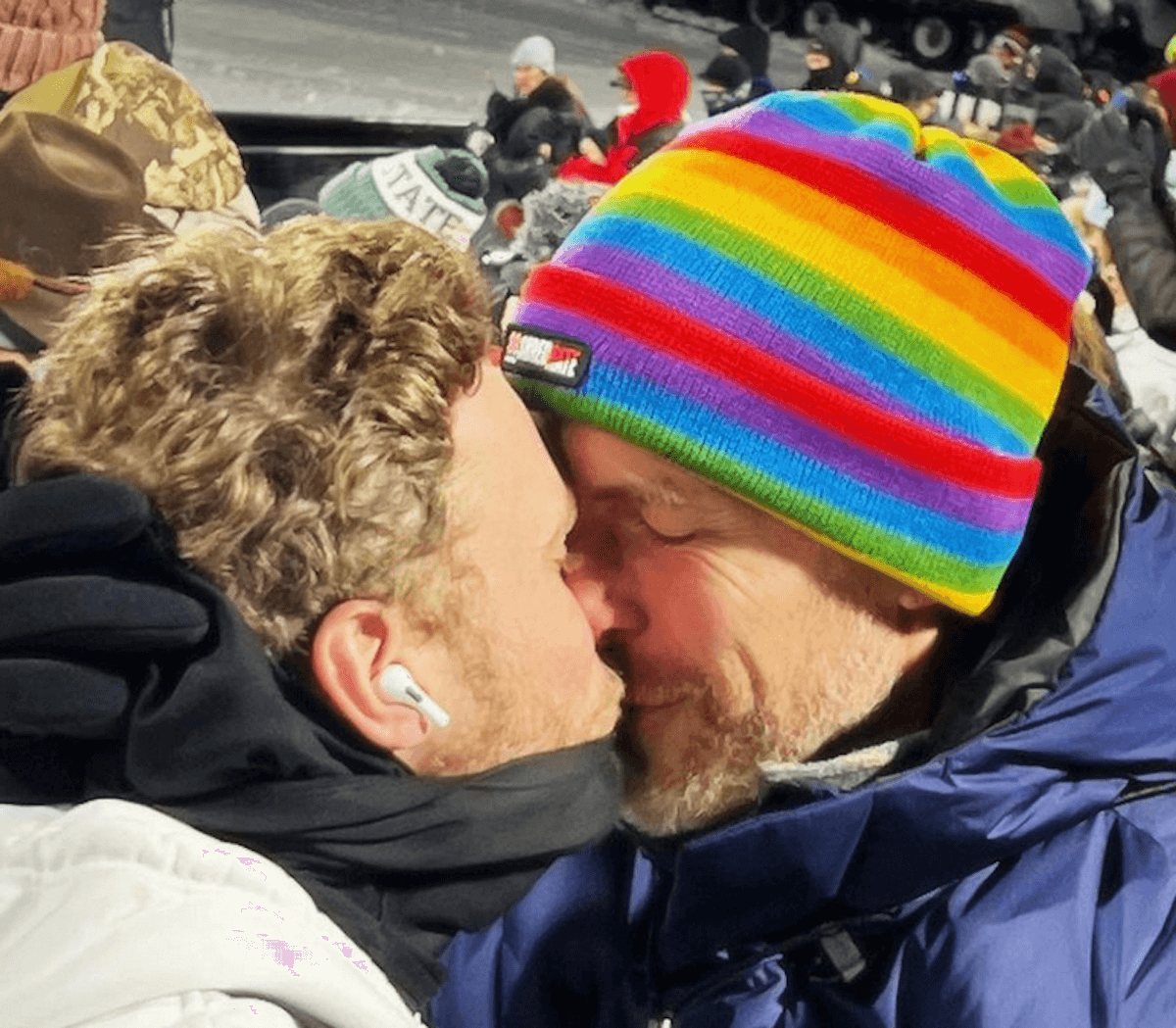Gus Kenworthy, baci al fidanzato Adam Umhoefer