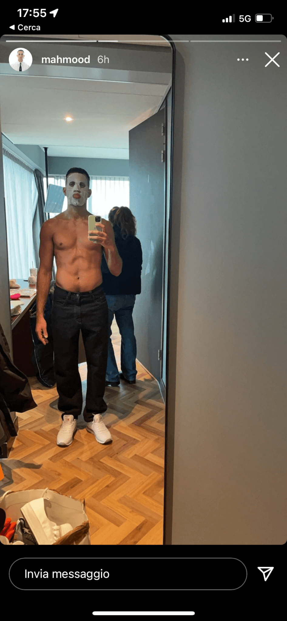 mahmood nudo gay.it blanco