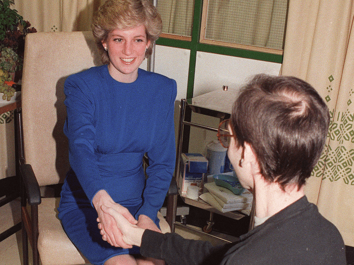 Il principe Harry ci invita a fare il test dell'HIV: "È un dovere di chiunque"