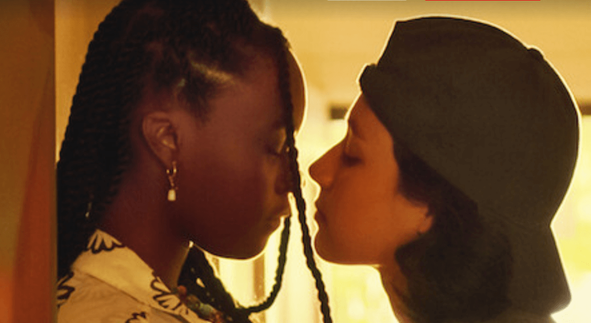 Heart Shot, due ragazze innamorate nel corto Netflix che si fa action thriller