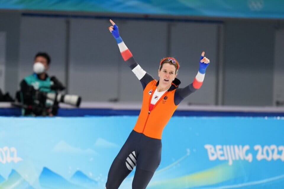 Pechino 2022, Ireen Wust fa la storia vincendo la sua 5° Olimpiade consecutiva. Nessuno mai come lei - Ireen Wust - Gay.it
