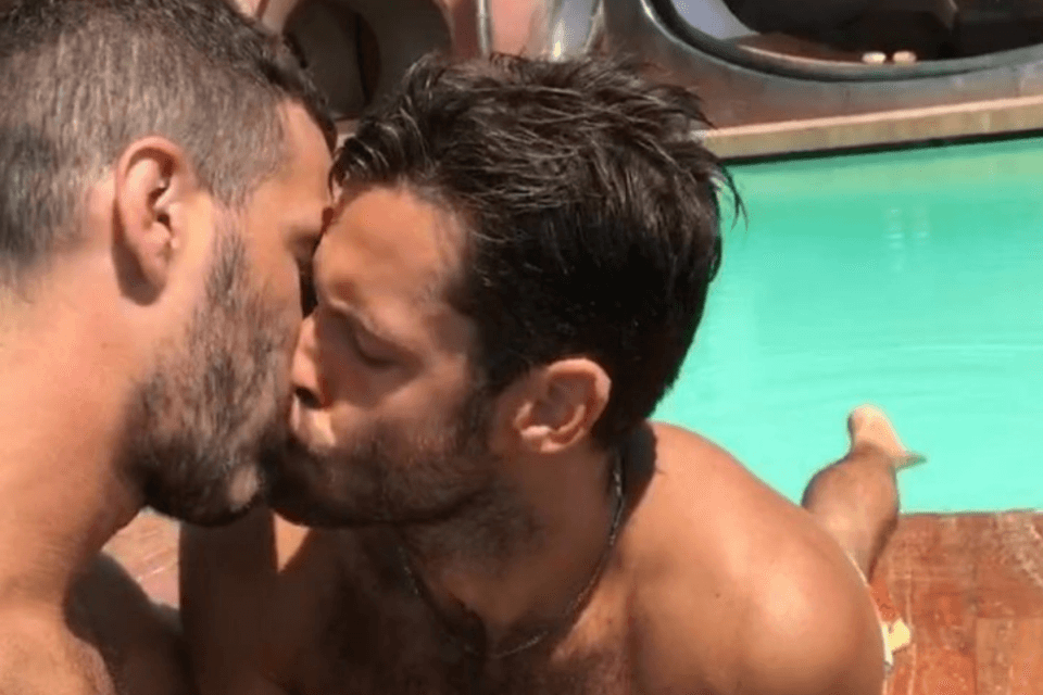 Jacquemus fidanzato bacio gay instagram