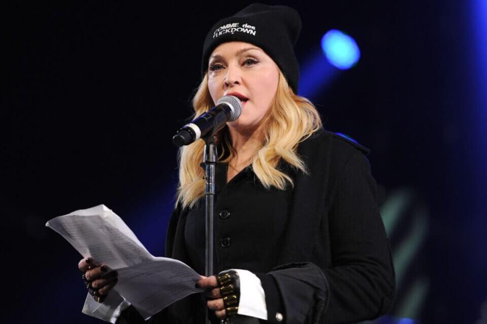 Madonna contro Putin: “Avido e insensato”