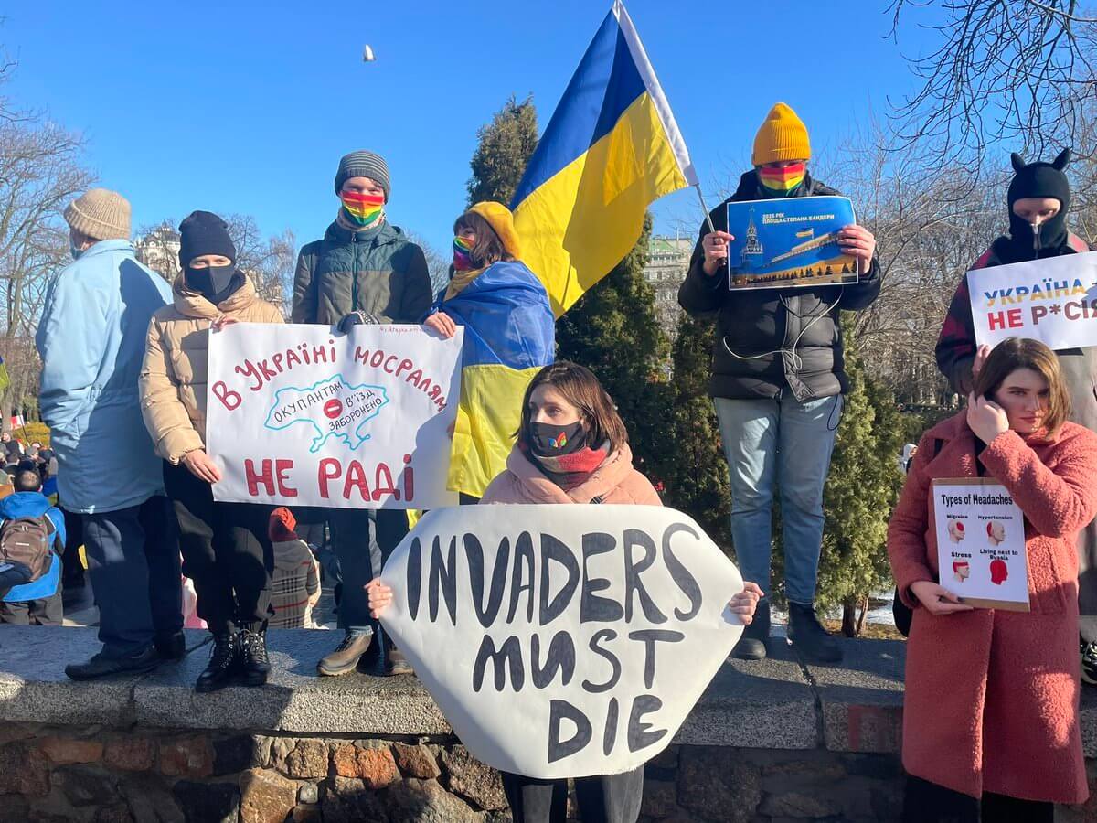 Guerra Russia Ucraina, il Kiev Pride sfida Putin: "Non ci arrenderemo mai" - Russia Ucraina il Kiev Pride sfida Putin 2 - Gay.it