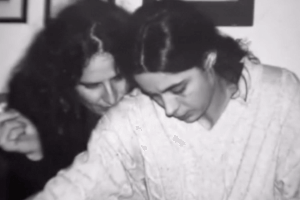 "Chiedimi se" il documentario su due mamme lesbiche