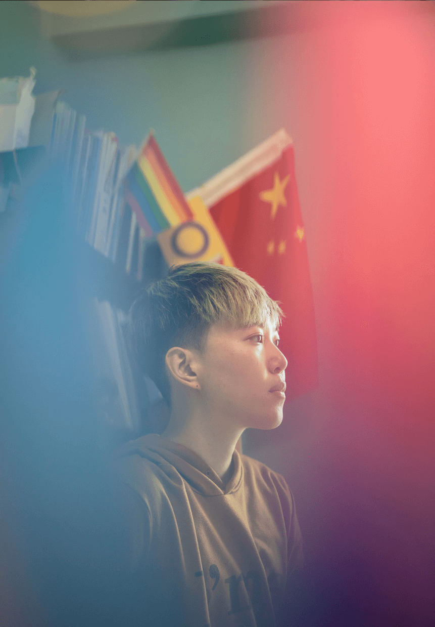 Cina, il viaggio di un fotografo queer nella comunità LGBTQA+ cinese - Schermata 2022 02 28 alle 13.54.37 - Gay.it