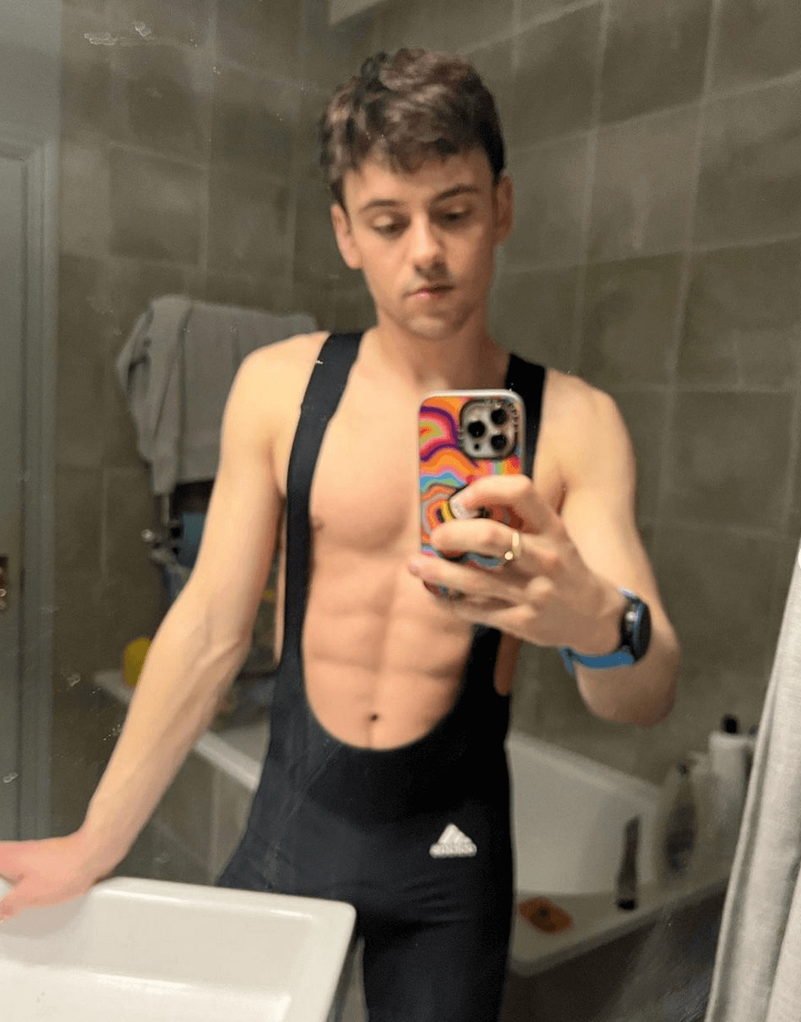 Tom Daley Homecoming for Red Nose Day 2