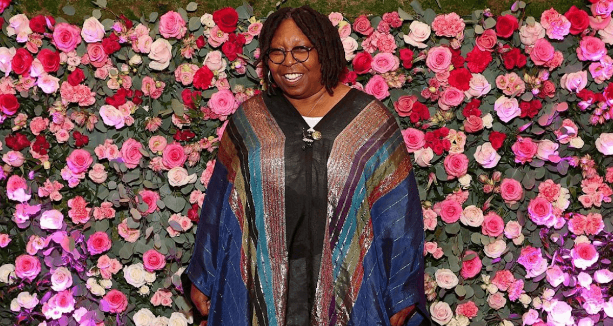 Whoopi Goldberg nella bufera: “L’Olocausto non riguardava la razza”, e ABC la sospende