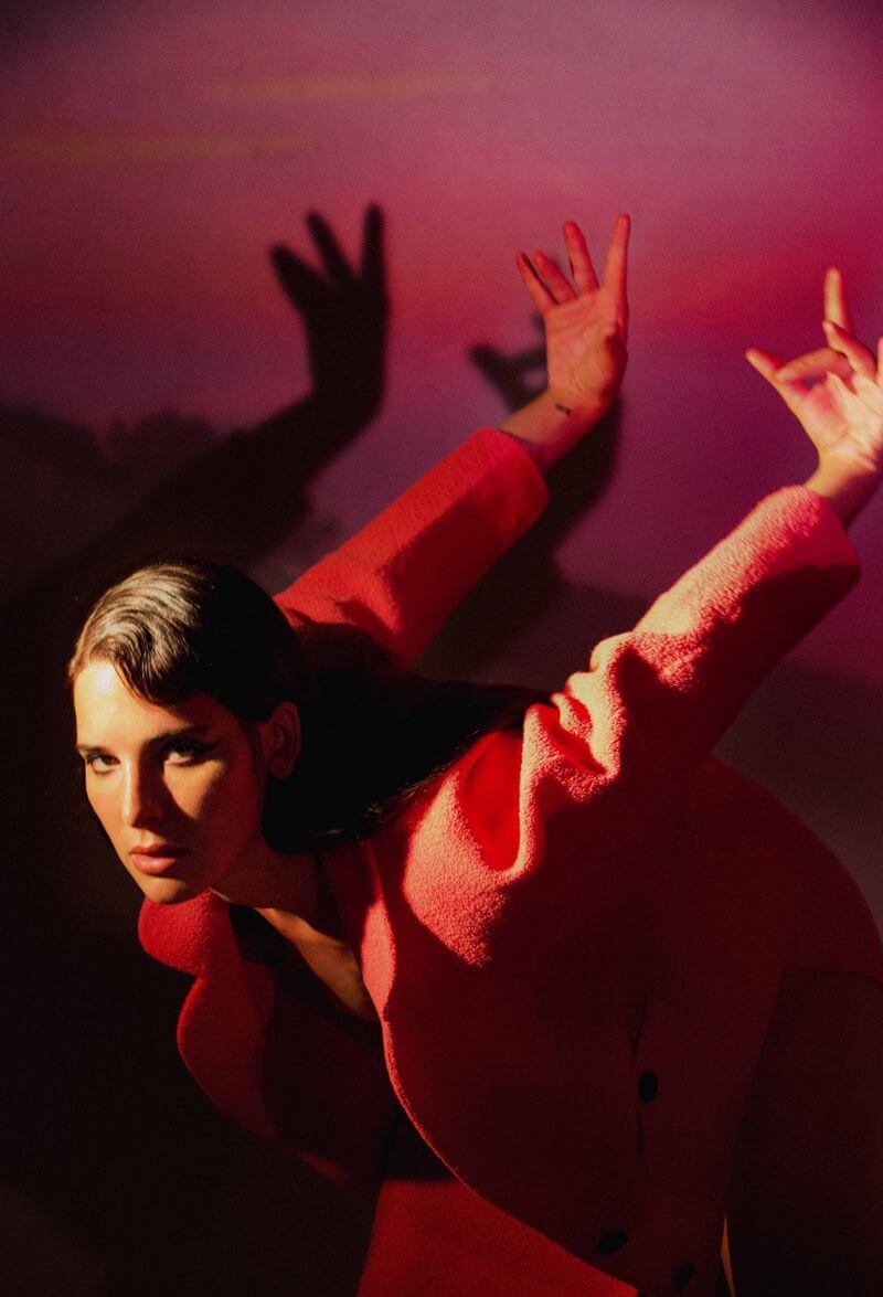 Tra moda e cinema: Hari Nef è l'icona trans della nostra generazione - 1421792 800w9a2527cd50634201ac47b4ba5652c552 - Gay.it