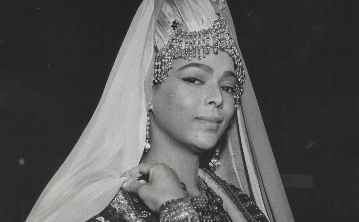 10 celebrità di Hollywood cresciute da genitori queer - Dorothy Dandridge - Gay.it