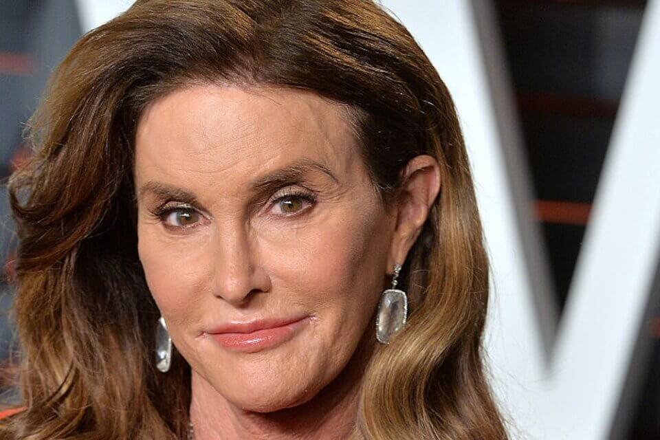 Caitlyn Jenner continua ad attaccare le atlete trans