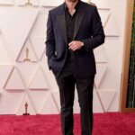 Jake Gyllenhaal in Givenchy - Thumbnail