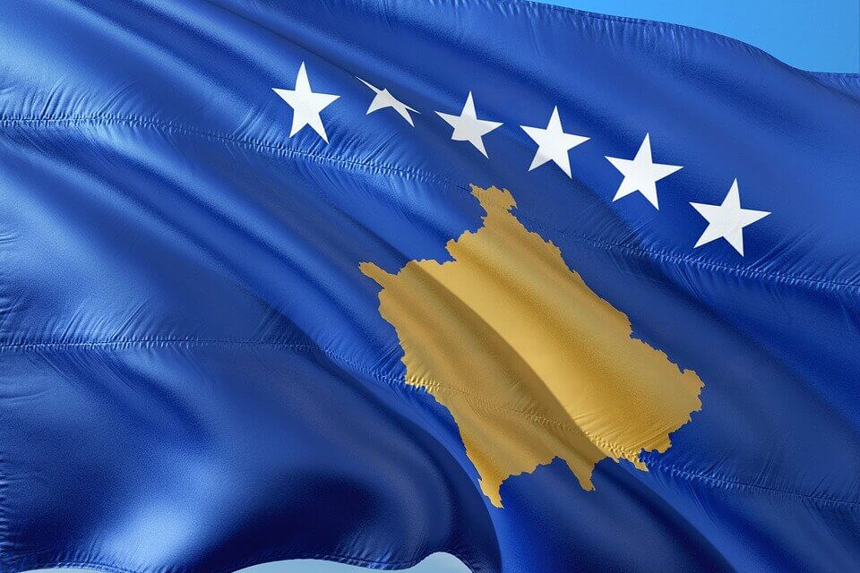 Kosovo, il parlamento vota a stragrande maggioranza contro le unioni civili - Kosovo - Gay.it