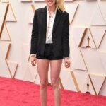 Kristen Stewart in Chanel - Thumbnail