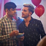 Jonathan Bailey in Crashing - Thumbnail