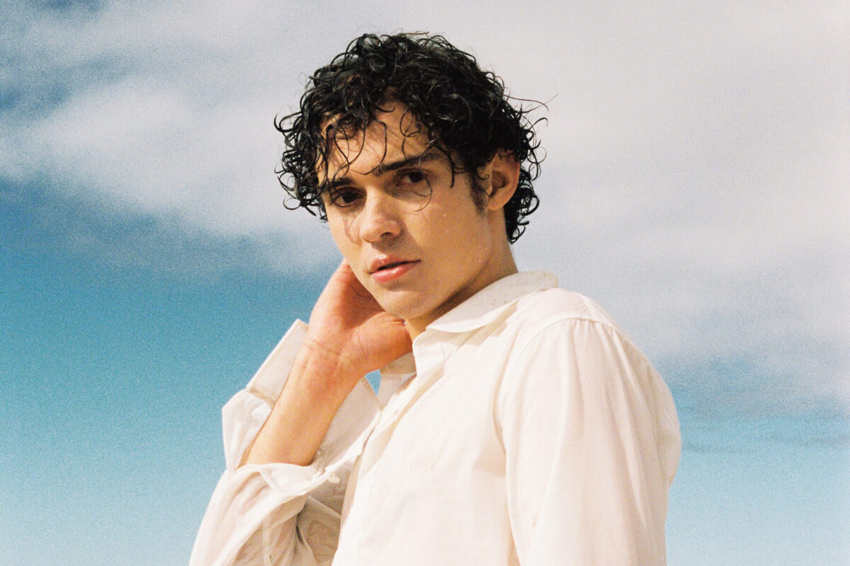 Joshua Bassett ringrazia il creatore di High School Musical: “Mi ha aiutato a fare coming out”