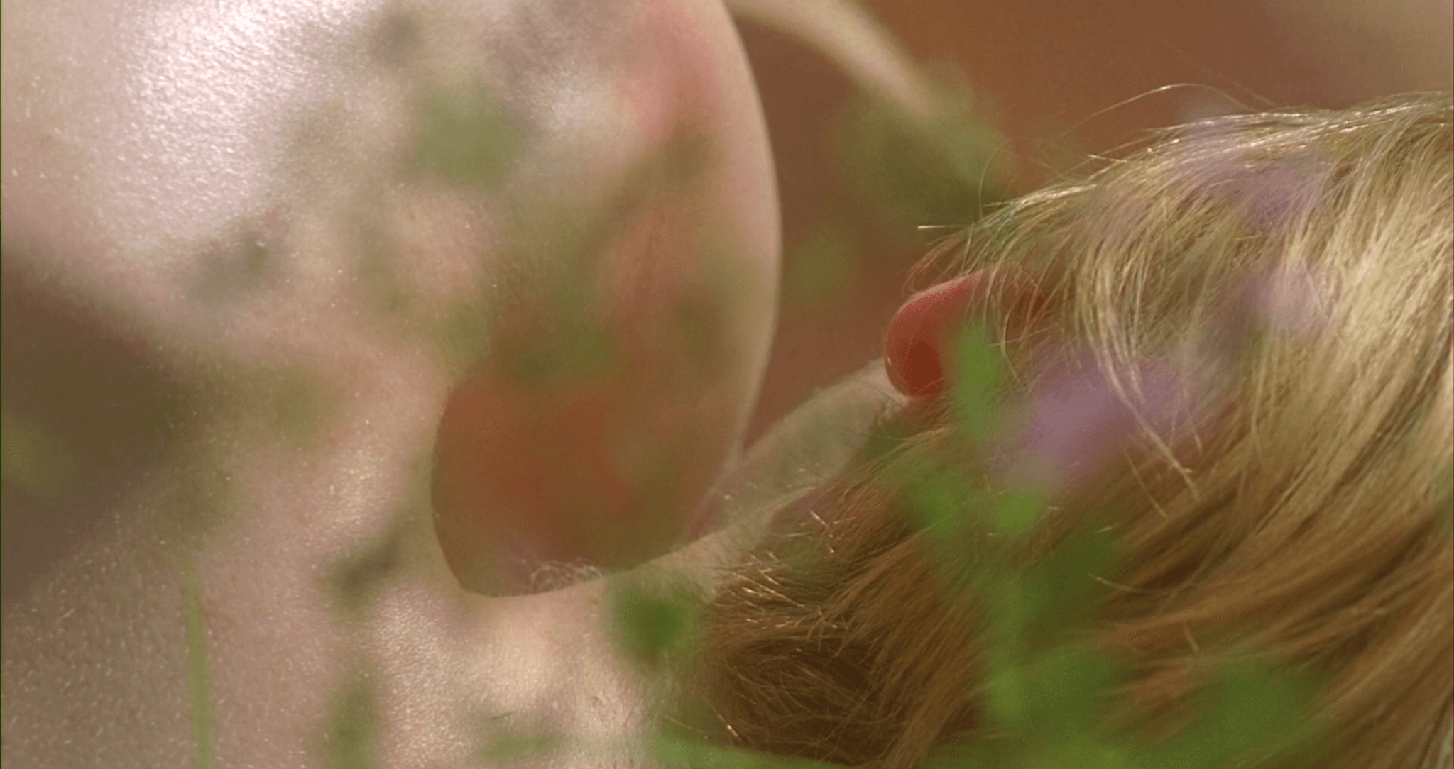 In primavera si fa più sesso?