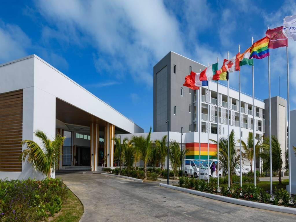 Cuba: riapre il primo hotel LGBTQIA+ - imagen 218207756 - Gay.it
