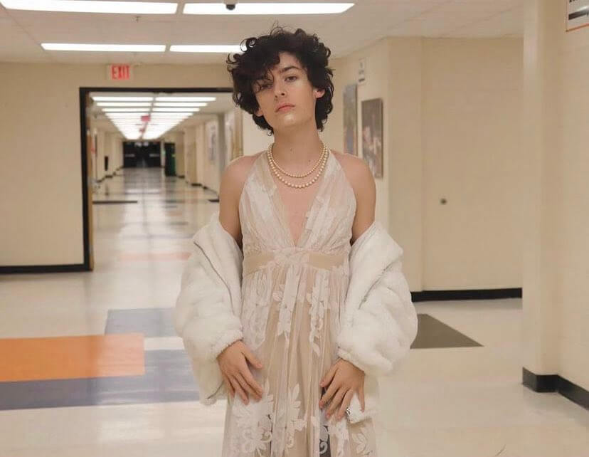 Adolescente in Florida insegna la storia queer alla faccia delle legge omofobe