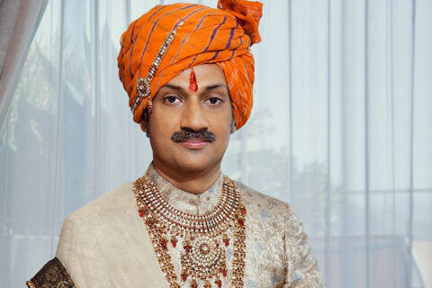 Il principe gay indiano che lotta per i diritti LGBT: "Voglio il matrimonio egualitario e lo stop alle terapie riparative" - Manvendra Singh Gohil gay prince - Gay.it