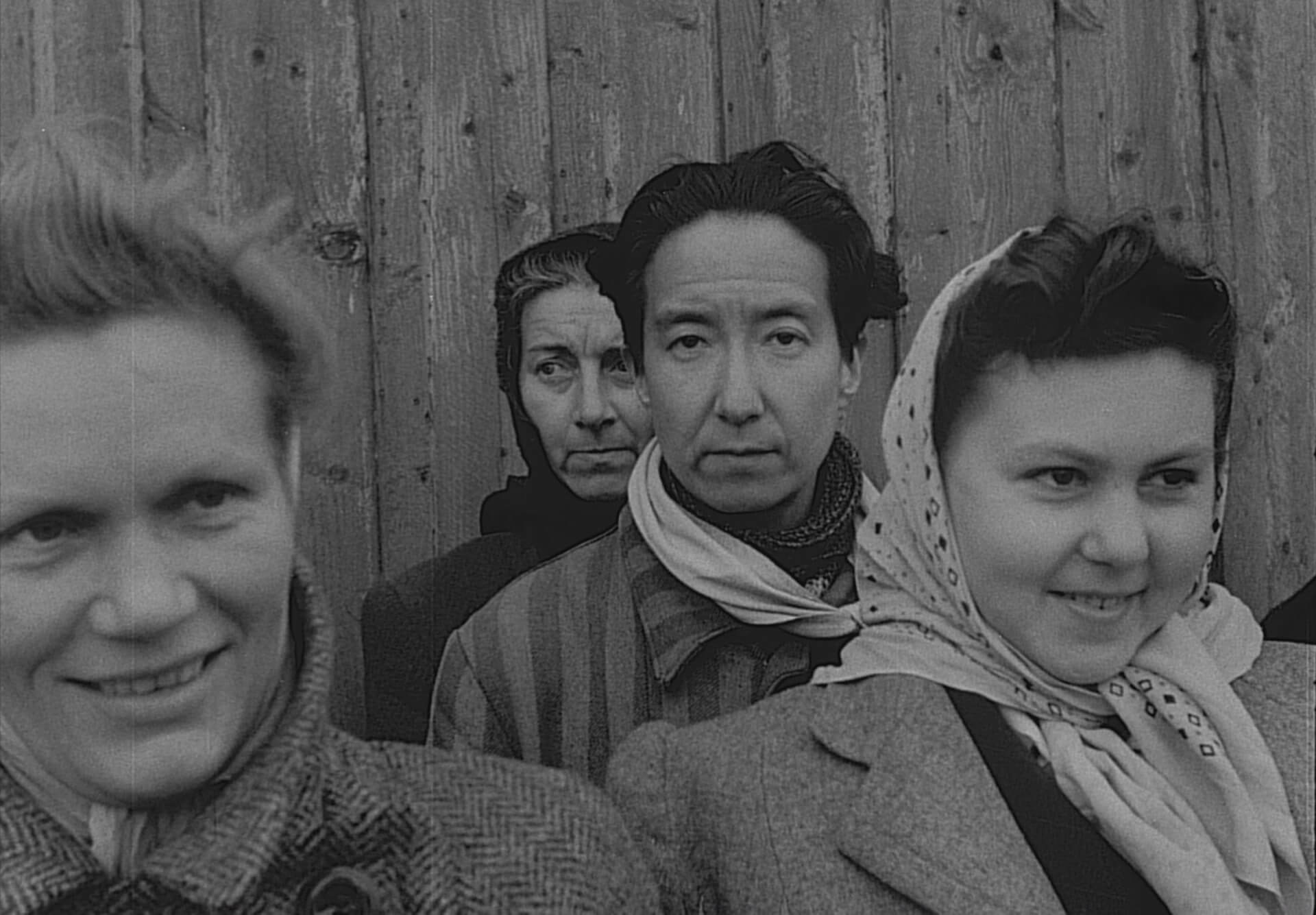 Lovers Torino 2022: Nelly & Nadine, la straordinaria storia vera di un amore nato in un campo nazista - Nelly e Nadine 3 - Gay.it