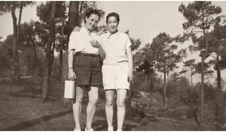 Lovers Torino 2022: Nelly & Nadine, la straordinaria storia vera di un amore nato in un campo nazista - Nelly e Nadine cover - Gay.it