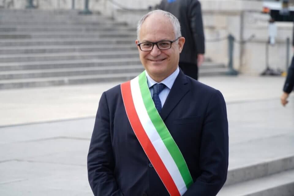 Roma Pride 2022, ci sarà anche Roberto Gualtieri. Sarà solo il 3° sindaco di sempre - Roberto Gualtieri 1 - Gay.it