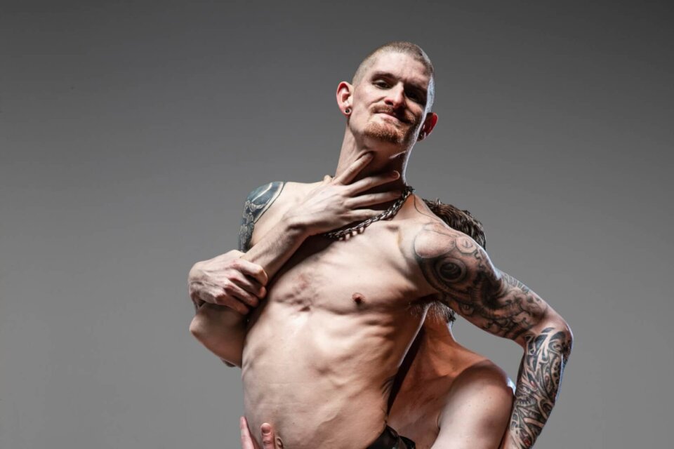 The Dan Daw Show: lo spettacolo che rivoluziona queerness, corpi disabili, e kink