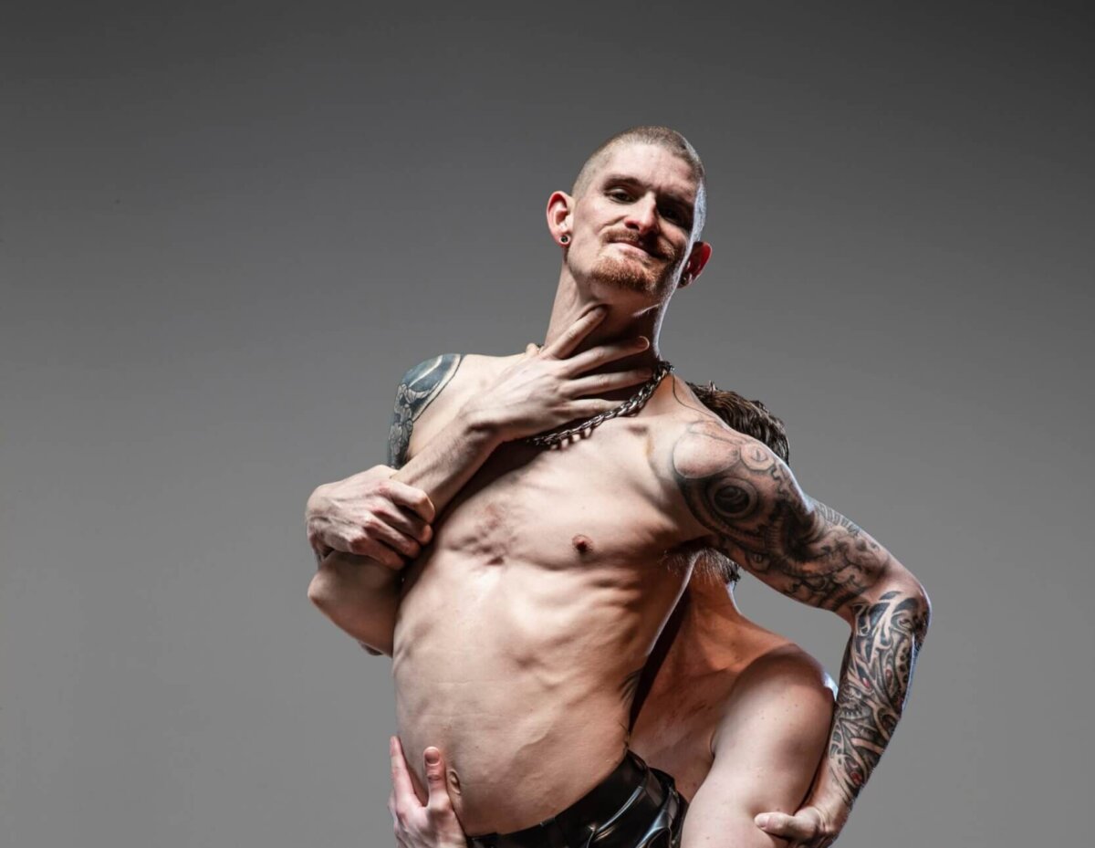 The Dan Daw Show: lo spettacolo che rivoluziona queerness, corpi disabili, e kink