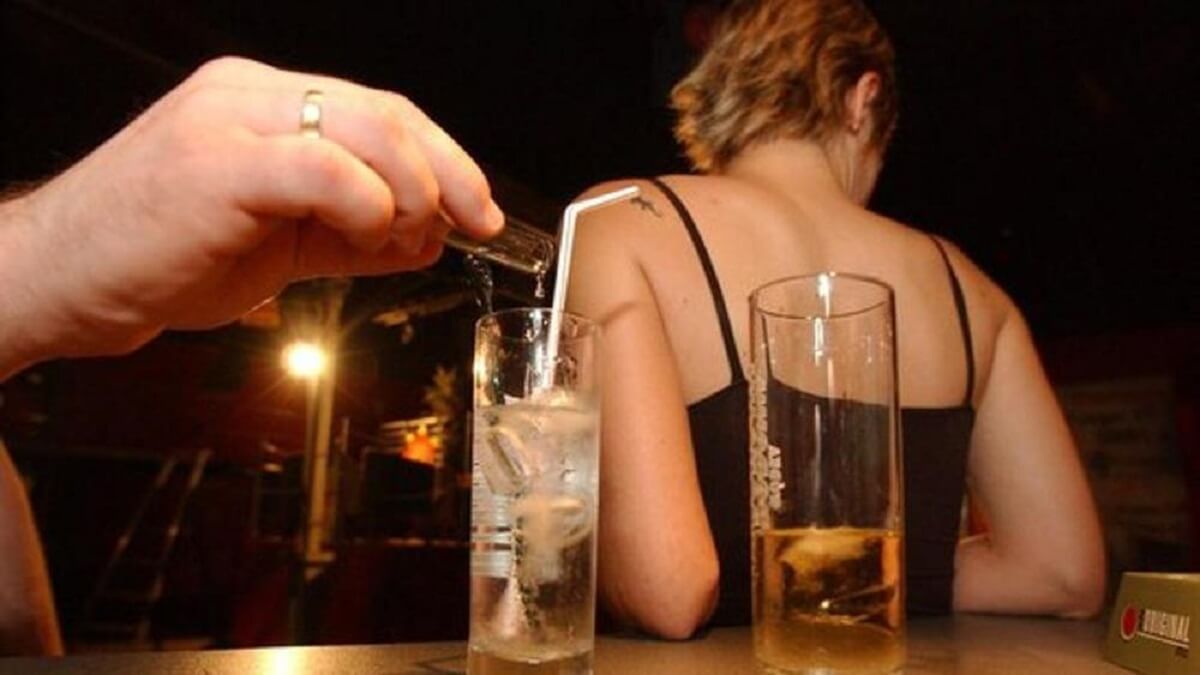 Droga dello stupro nei locali gay: l'imbarazzante post del leghista Galizzi