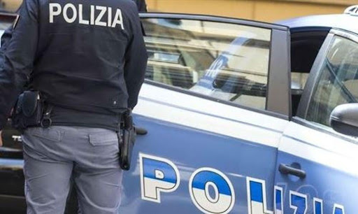 torino genitori non accettano l'omosessualità lui tenta il suicidio