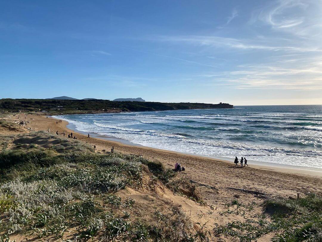spiagge nudiste in italia, spiaggia nudista porto ferro, spiagge gay in sardegna