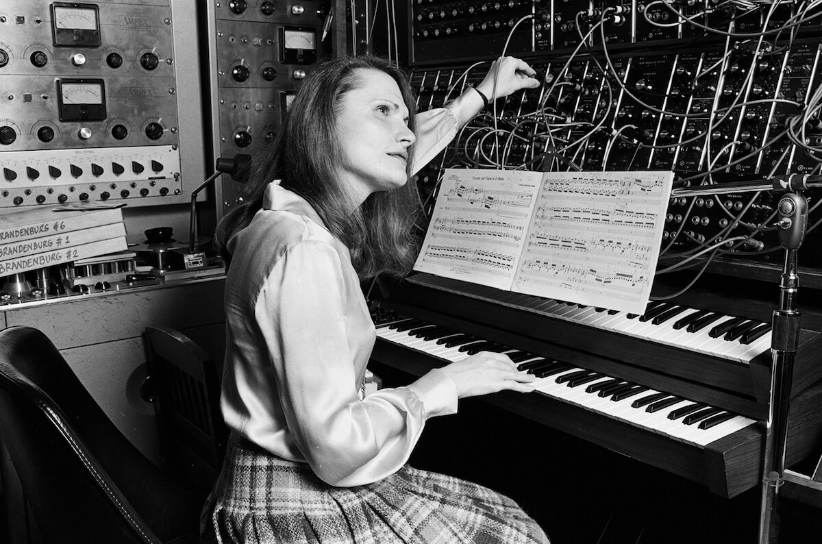 Wendy Carlos, la compositrice transgender che rivoluzionò la musica elettronica