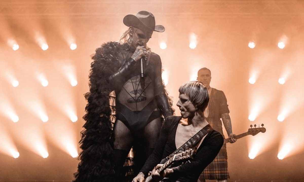 Achille Lauro: "Voglio essere la cosa più grande successa nella musica" - Achille Lauro Stripper cover - Gay.it