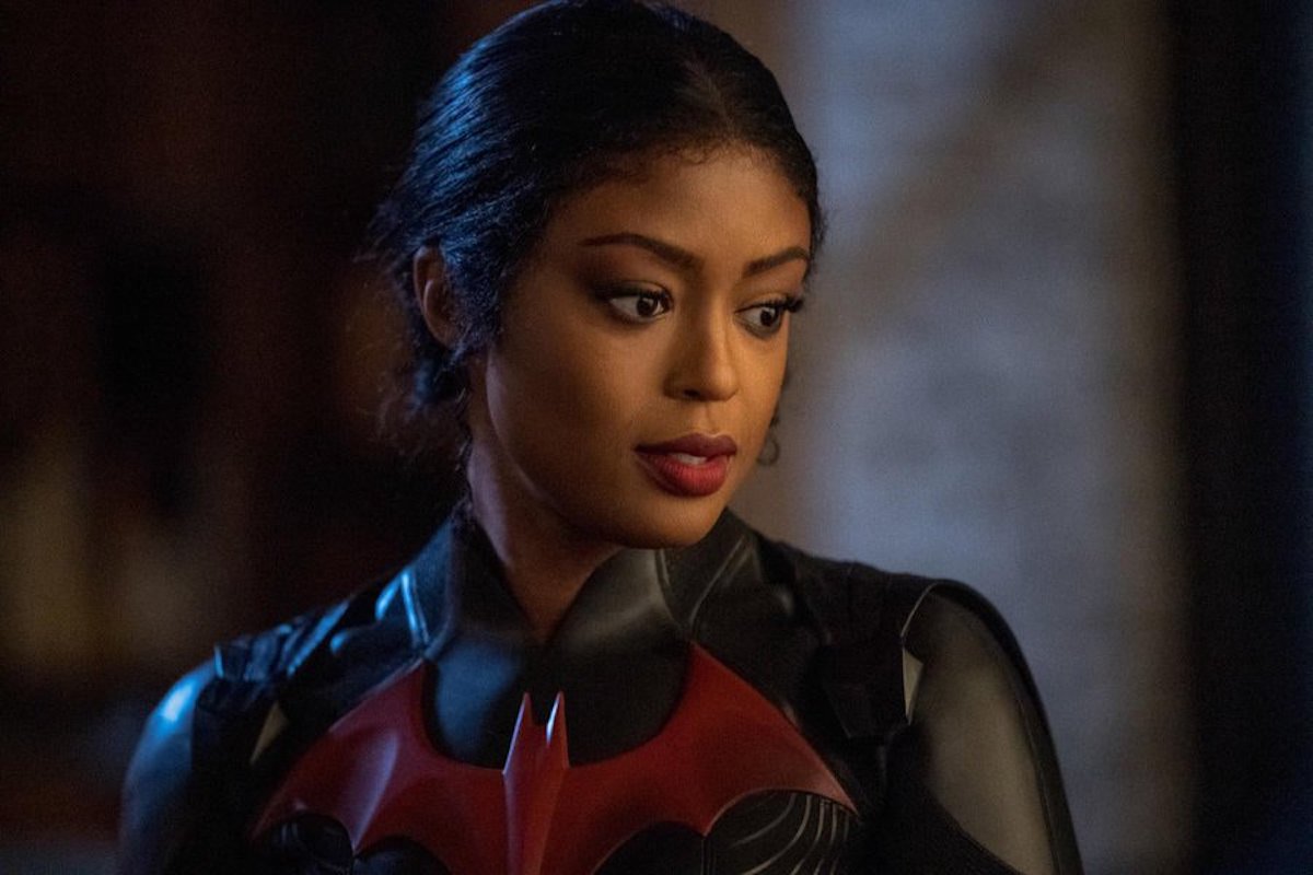 Batwoman cancellata, fan in rivolta chiedono ad HBO Max di salvare la serie - Batwoman - Gay.it