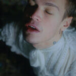 Blanco in Valentino - Video "Blu celeste" - Regia Simone Peluso - Thumbnail