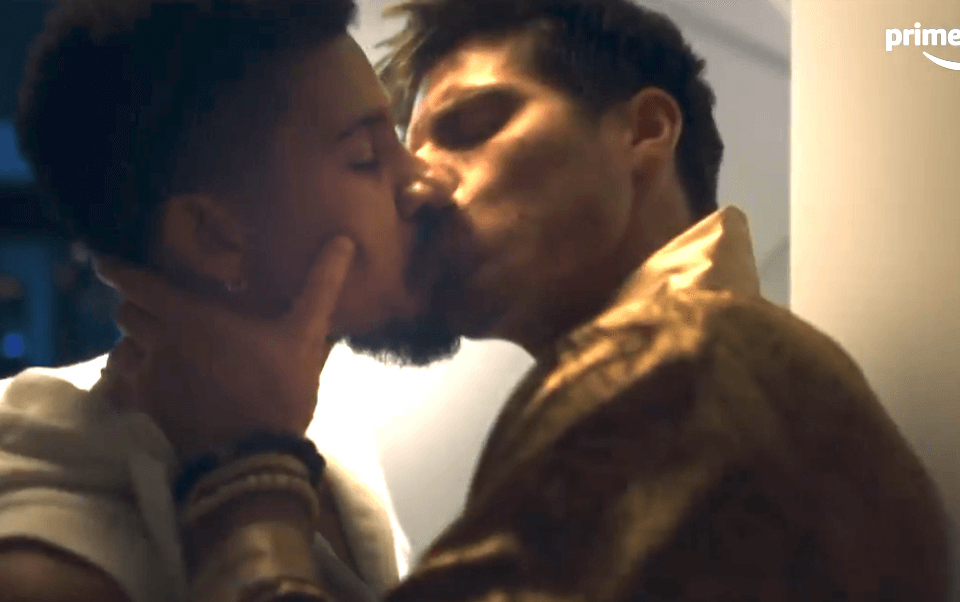 My Fake Boyfriend, primo trailer del film queer con Keiynan Lonsdale