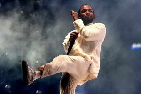 Kendrick Lamar canta lo zio trans
