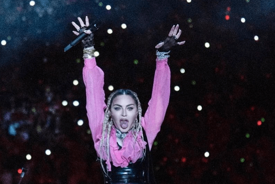 Madonna torna a cantare dal vivo in Colombia, il video
