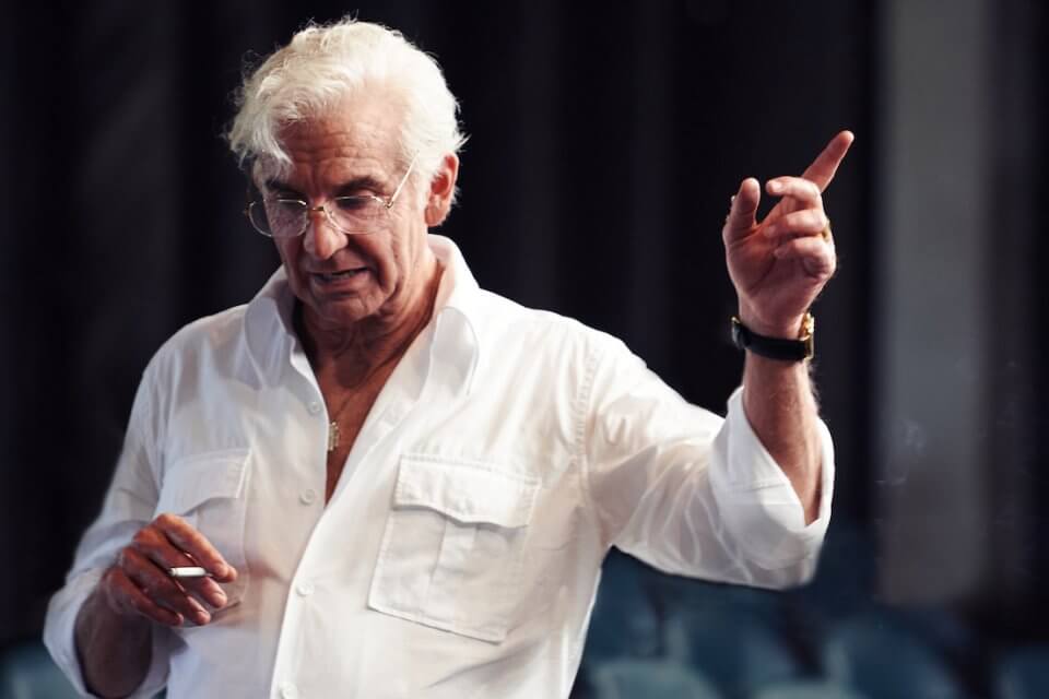 Maestro, Bradley Cooper punta l’Oscar interpretando Leonard Bernstein – le prime immagini del biopic