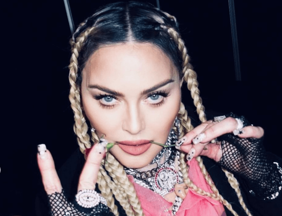 Madonna tra cinema e musica: “Voglio tornare in tour. Regista del mio biopic per toglierlo a registi misogini”