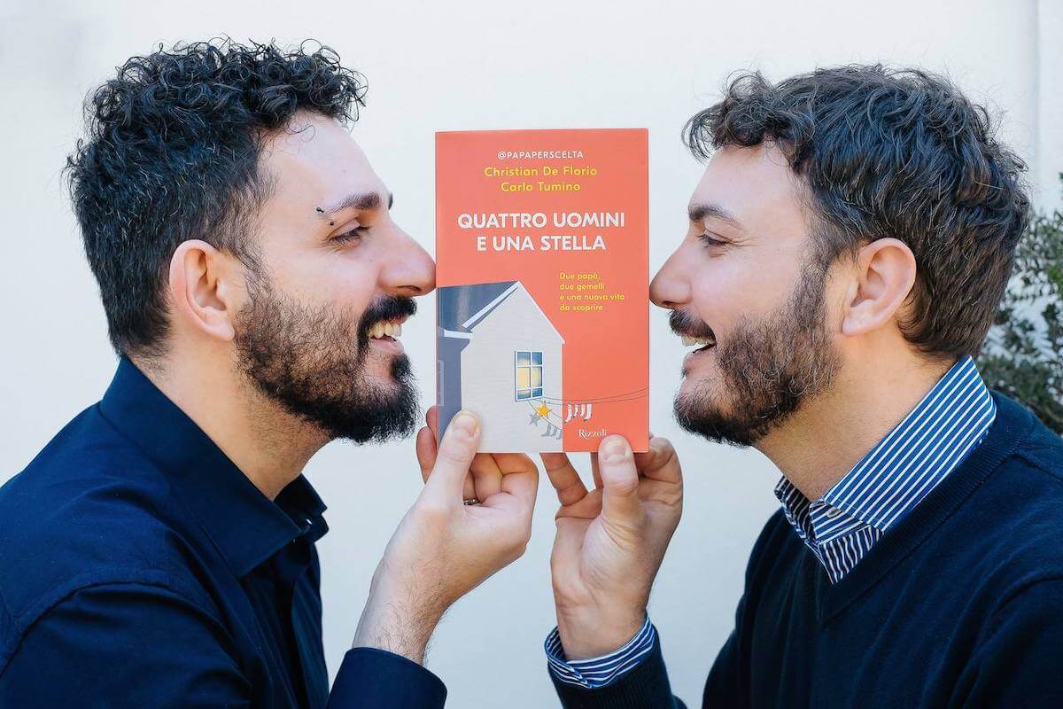 Quattro Uomini e una Stella, intervista ai Papà per Scelta: "Siamo solo 2 genitori che amano i propri figli" - QUUS PAPAPERSCELTA 1 © Victoria Savruk 1 - Gay.it