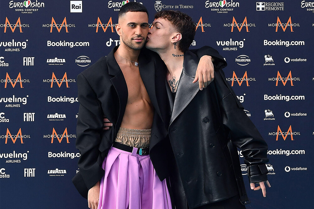 bacio kiss mahmood blanco bacio gay.it eurofestival